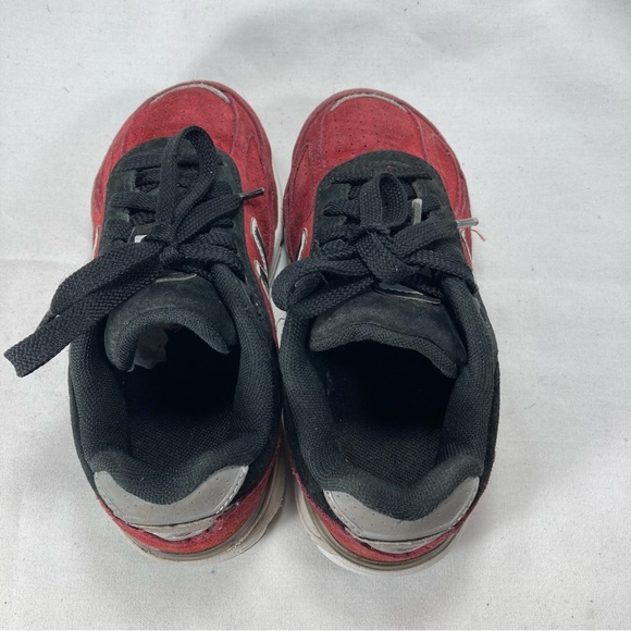 New Balance 990v4 Sneakers Kids Shoes Red Suede Athletic Running Shoes - Picture 5 of 10